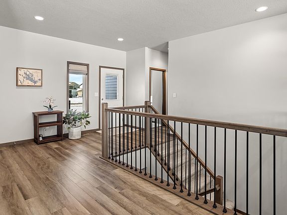 4th image of 2089 67th Ave S