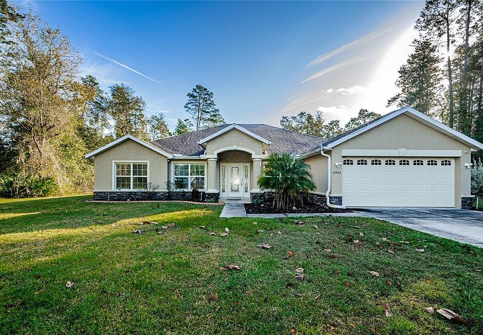 1st image of 13937 Sand Oak Ct