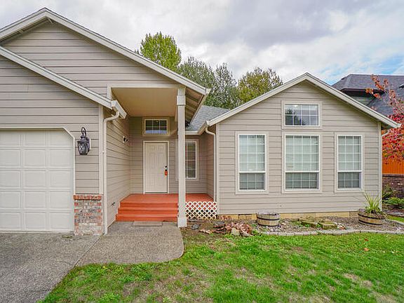 3rd image of 10207 NE 82nd Ave
