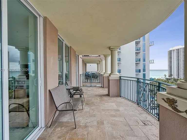 17555 Atlantic Blvd #1202 — Photo 39