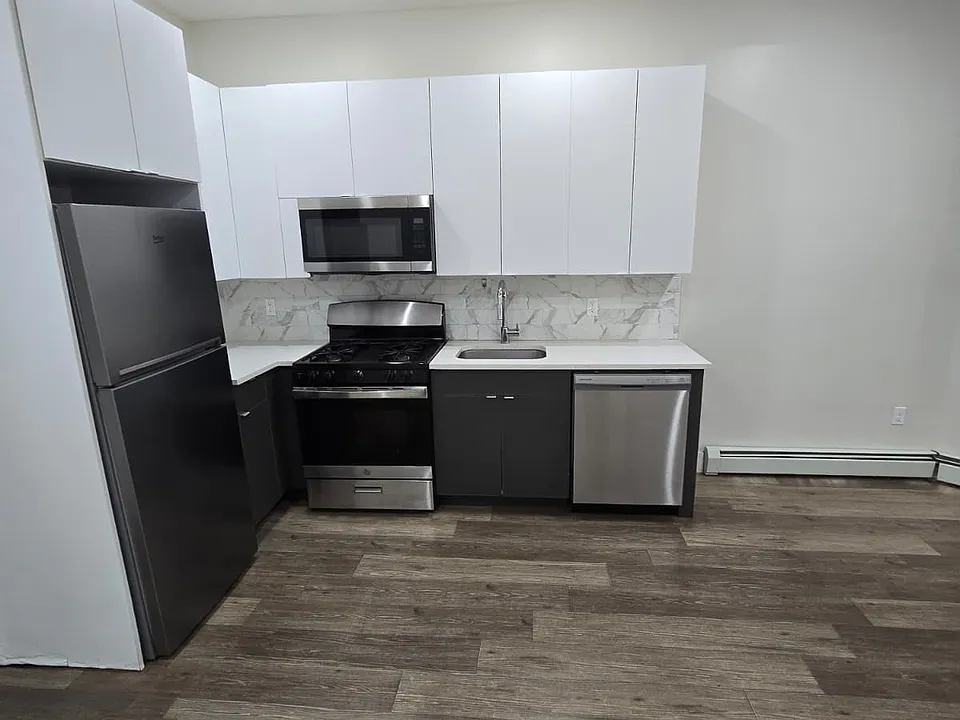 1716 John F Kennedy Blvd #1RR