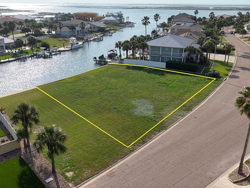 1st image of 463 Bayside Dr