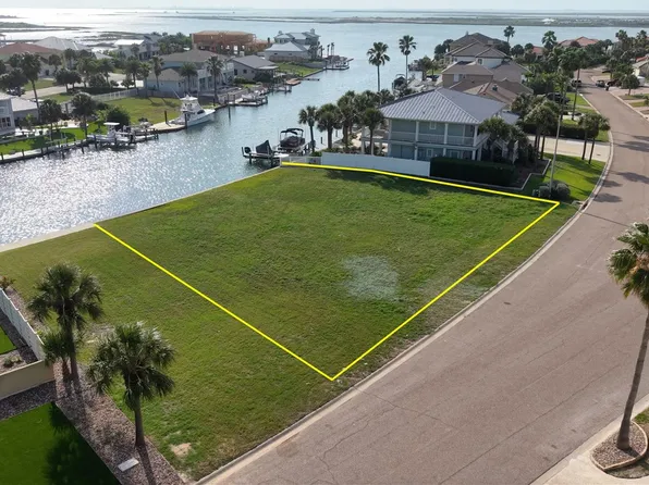 463 Bayside Dr, Port Aransas, TX 78373