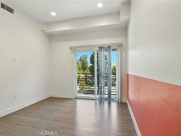 4461 Tujunga Ave #101 — Photo 13
