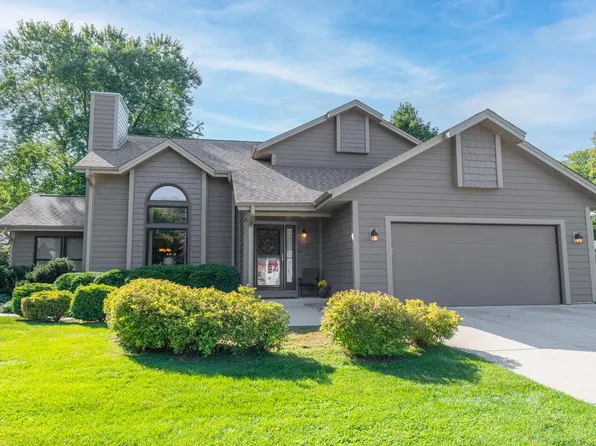 1108 Longfellow DRIVE, Oconomowoc, WI 53066