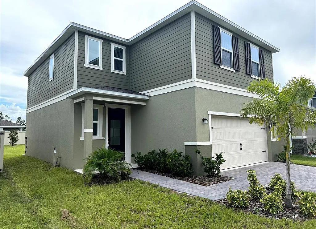 4 bed, 2.5 bath, 1908 sqft, $2,850 — Photo 2