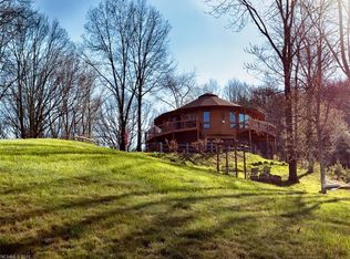 360 Bearwallow Trl, Canton, NC 28716