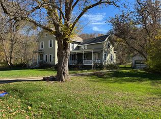 36-38 Jones Mill Rd, Richmond, VT 05477