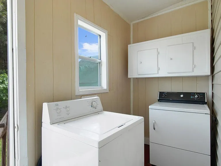 Washer and dryer included