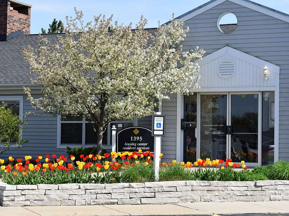 Skyridge Club Apartments