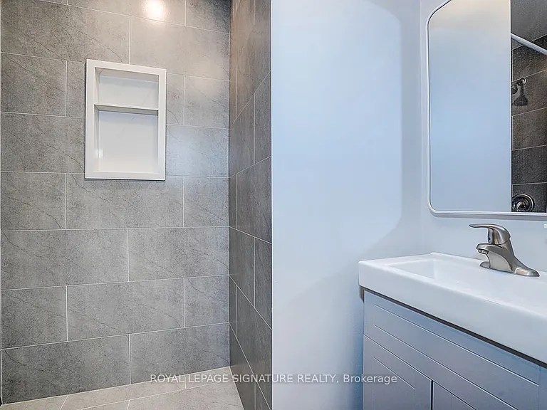 252 Annette St #4 — Photo 13