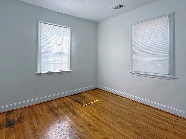 513 Schuyler Rd — Photo 21