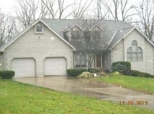 7414 S Wheatland Meadow Ct, West Chester, OH 45069