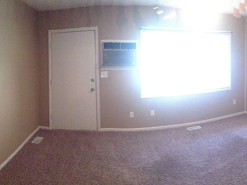 2nd image of 6116 Scotch Blue St