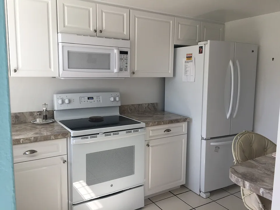 New kitchen cabinets,stove