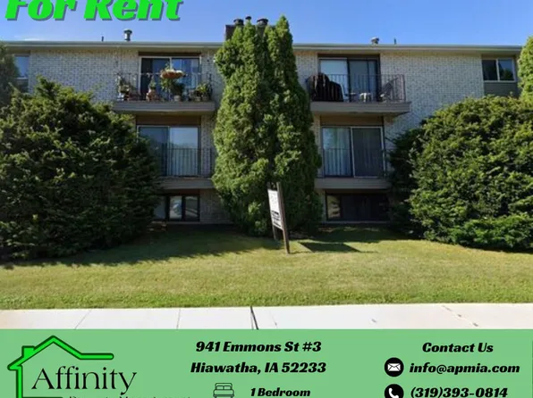 941 Emmons St #3, Hiawatha, IA 52233