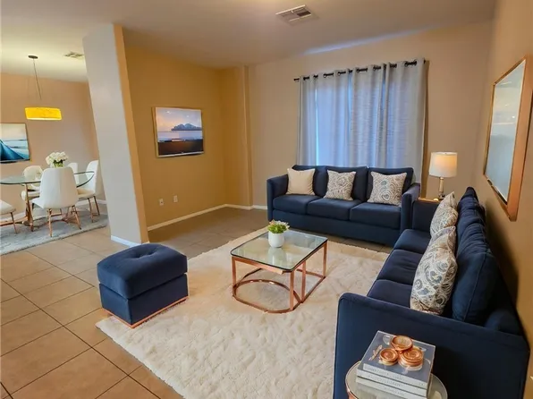 904 Domnus Ln APT 105, Las Vegas, NV 89144