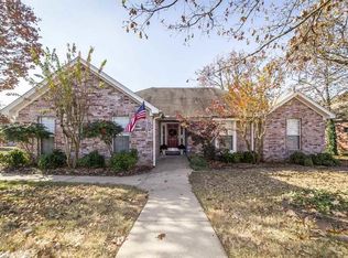 113 Ridgeland Dr, Maumelle, AR 72113