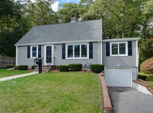 88 Hancock St, Bedford, MA 01730