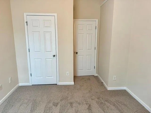 4339 Barcelona Trce — Photo 22