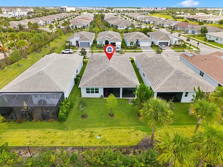 11724 SW Aquila Way — Photo 45