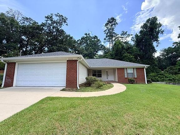 4th image of 3214 Springdale Dr