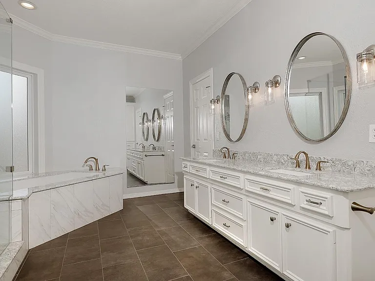 14 Graceful Elm Ct — Photo 22