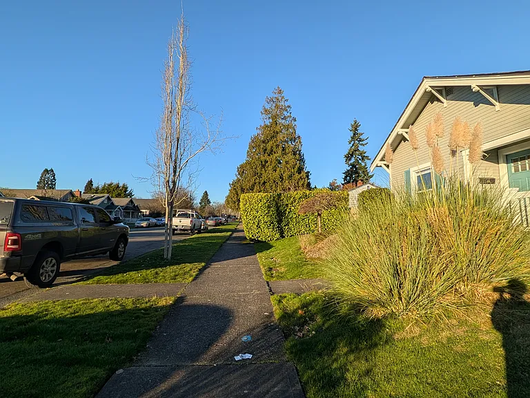 2423 Highland Ave #1 — Photo 23