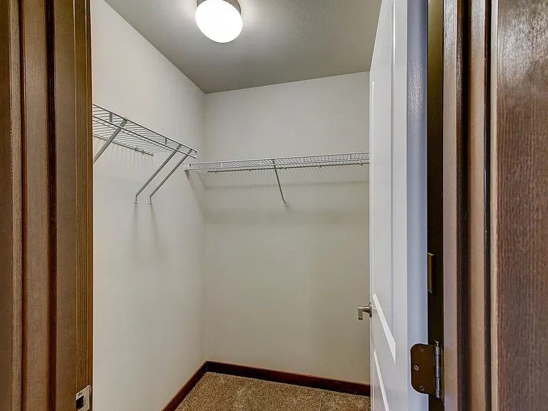 Silver Creek Apartment Homes — Photo 18