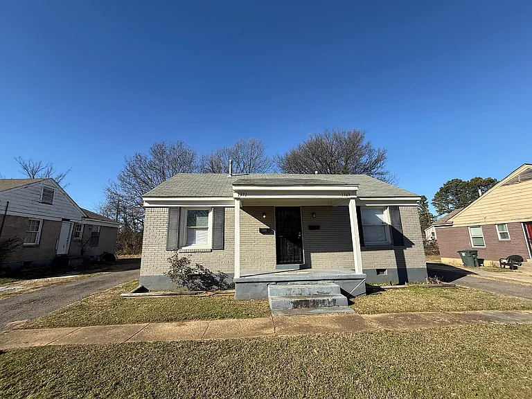 1371 Kimball Cv — Photo 1