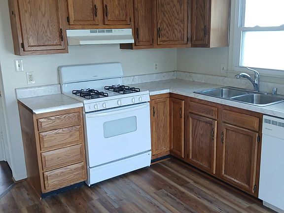 2nd image of 1507 Broadfording Rd