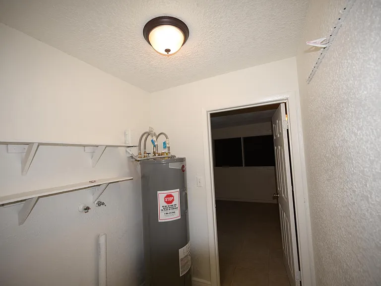 140 Lime Rd — Photo 25