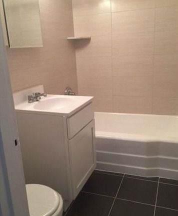 3rd image of 8625 Van Wyck Expy APT 531