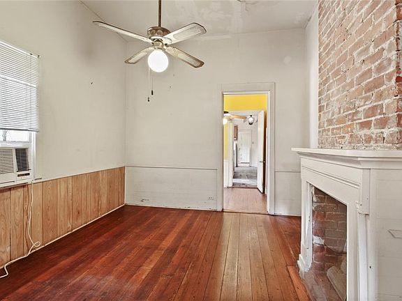 5th image of 724-26 Port St