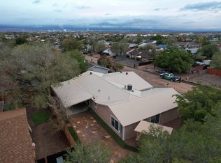 1705 Pegasus Ave SE, Rio Rancho, NM 87124
