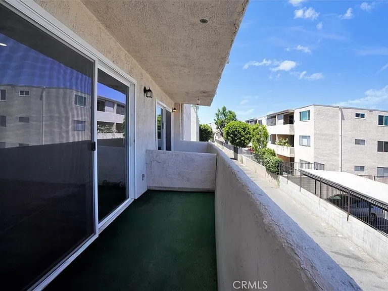 5412 Lindley Ave #110 — Photo 24