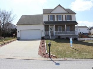 557 N Reeser Dr, York Haven, PA 17370