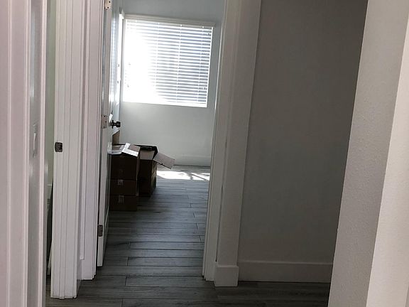 4th image of 11740 Jonny Ln