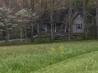 52 Highway, Jamestown, TN 38556