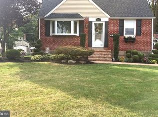 314 Newington Dr, Hatboro, PA 19040