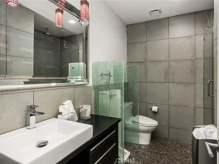 2281 Orchard Dr — Photo 31