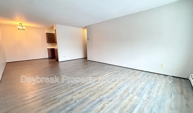 3024 9 1/2 St N #303 — Photo 3