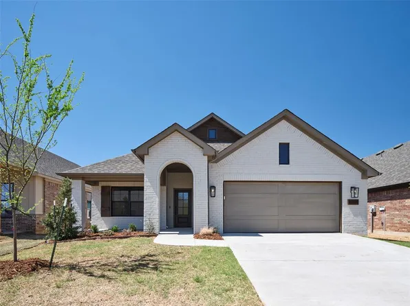 16309 Blackberry Farm Rd, Edmond, OK 73013