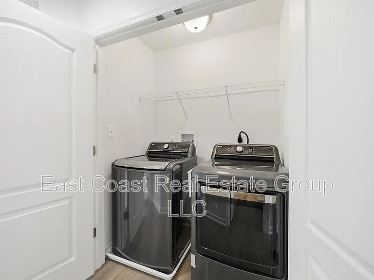 22 Kirby Ct — Photo 27