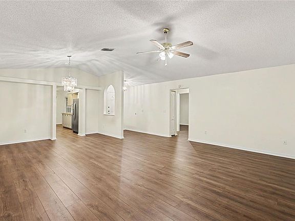 5th image of 1025 MALLETWOOD DRIVE