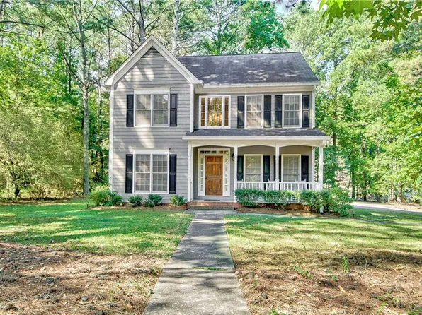 9575 Fairdale Ave, Jonesboro, GA 30236