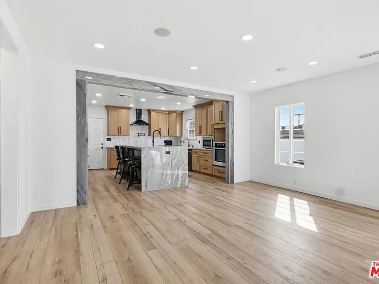 2200 Easy Ave — Photo 4