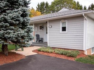 27 Maxwell Dr, Sussex, NB E4E 2E1