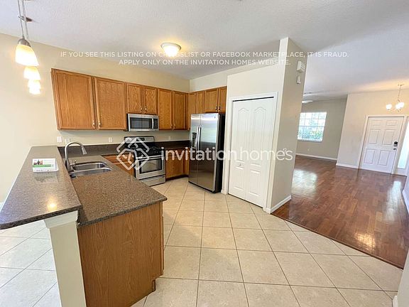 5th image of 20328 Merry Oak Ave