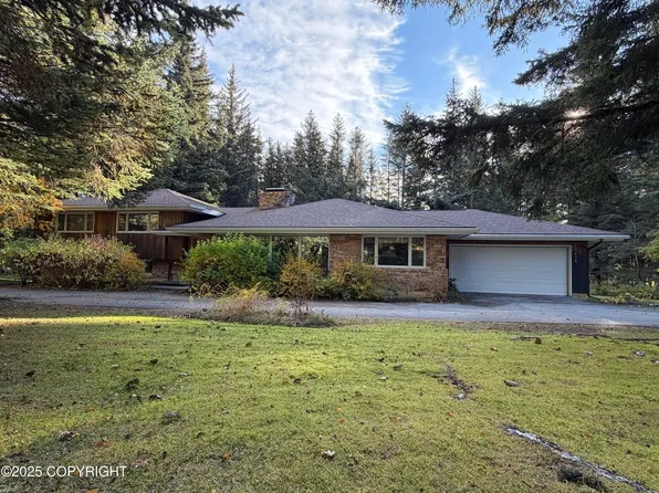 1824 Swetmann Ave, Seward, AK 99664